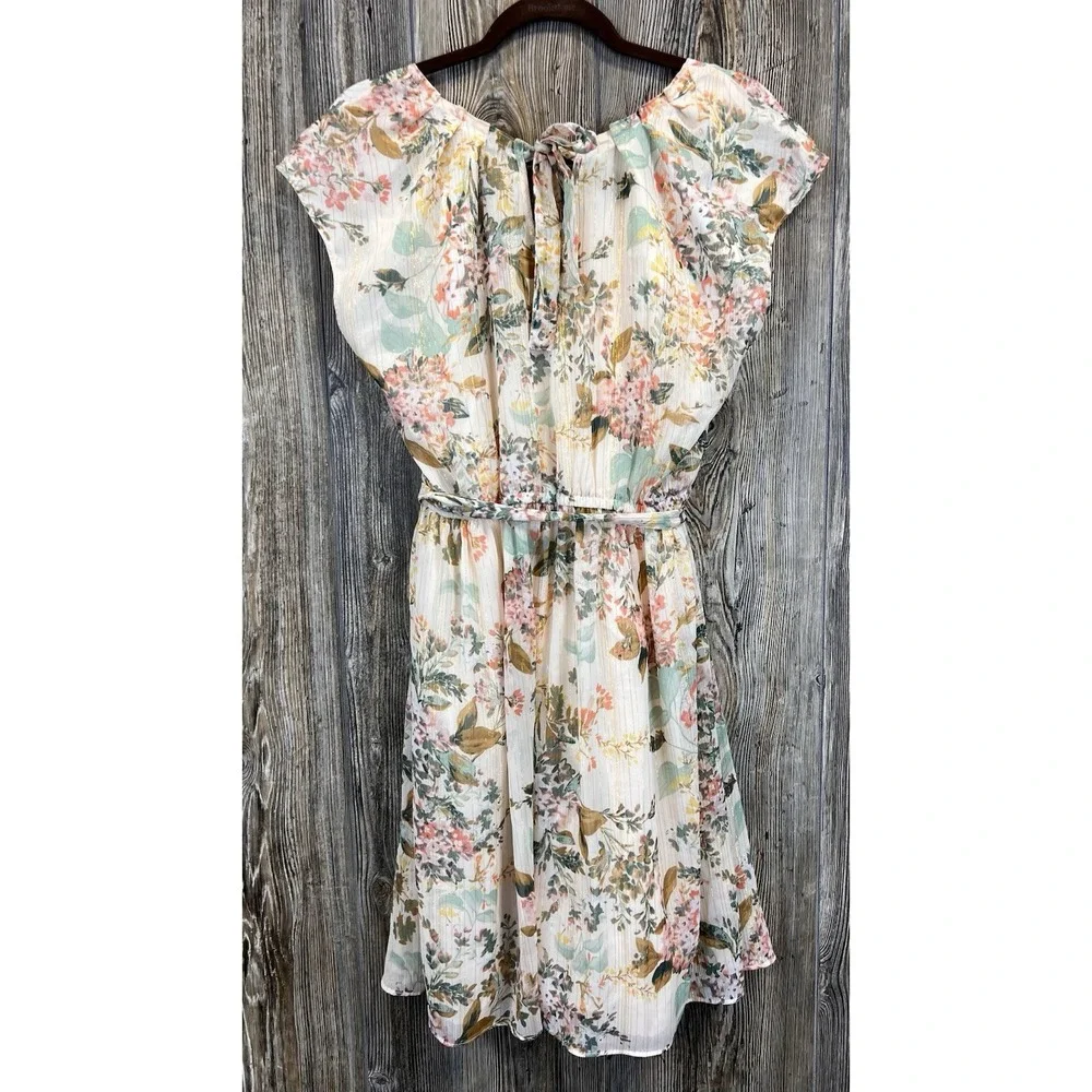 LC Lauren Conrad Cream Floral Tie-Waist Dress - Picture 5 of 14